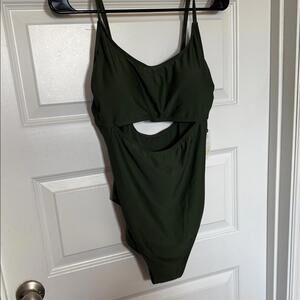 NWT Shade & Shore Dark Green Cutout Swim Sz XL